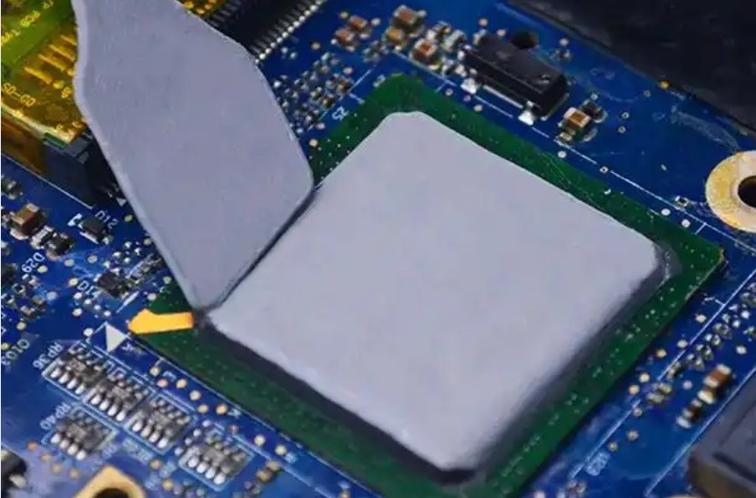 AlN filler for thermal grease